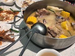 -肥仔文澳门猪骨煲(南京西路店)