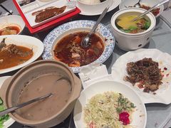 -艳阳天·非遗楚菜(武汉客厅店)