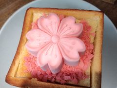 -蜜桃餐厅·伴山(湖滨商业街店)