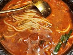 小锅米线-浩海火燒雲傣家菜(芮欧百货店)