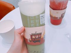 -奈雪的茶(市百一店)