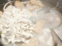 -陈大锅·岳阳鱼馆·地道岳阳菜(美食街店)