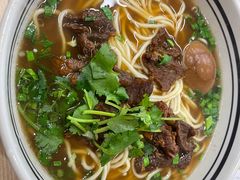 -小马牛肉面·牛骨熬制(南京博物院店)