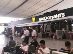 -麦当劳(深圳北站高铁店)