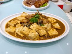 老板鱼炖豆腐-添福来墨鱼饺子 · 海鲜东北菜(大连星海·黄浦路店)