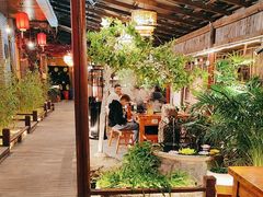 -三道苗苗鱼·美蛙黄辣丁(八里店)