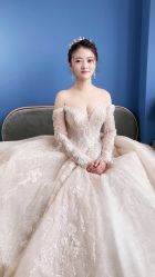 -莫小姐婚纱