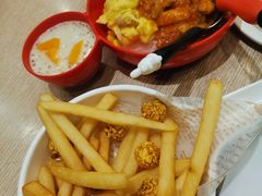 -佰搭果·广式茶餐厅(西华路店)