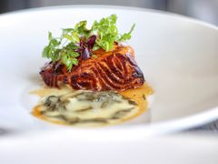 -蔚蓝阁餐厅·Brunch·牛排·威士忌·红酒