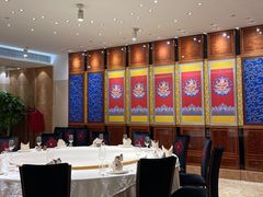 -凤凰楼酒家·粤宴点心(华强北店)