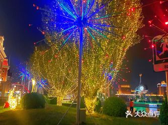 假期了，不能出门旅游…就带孩子各种探索…发现舞台剧也