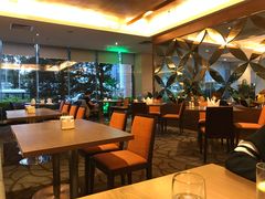 -东华假日酒店自助餐