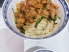 -鲁达面馆本帮风味(共康东路店)