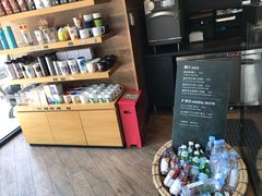 -星巴克(绵阳涪城凯德店)