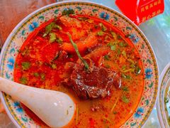 -金杨拉面王小吃面馆·牛三宝面·红烧牛肉粉