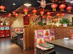 -靠山屯东北农家菜(八龙桥雅苑店)