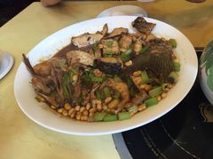 黄豆烧皖鱼-忆湘南(庐山店)