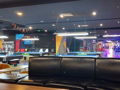-大鲁阁X运动玩乐园·保龄球·团建·生日派对(滨江宝龙城市广场店)