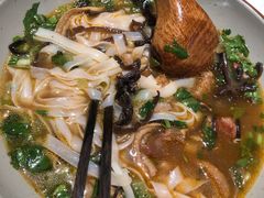 -百春原湖南牛肉粉(百联世纪店)