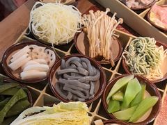 -赵美丽·重庆社区火锅·直营店(火车东站·中豪国际店)