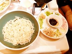 -贝勒爷·酥不腻烤鸭