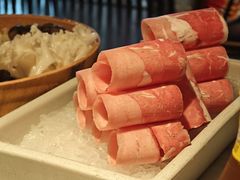 -尚尚仙·酸汤猪手·猪肚鸡火锅(华联万柳购物中心店)