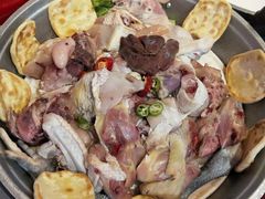 -闯关东东北农家菜(崂山石老人店)