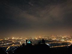 -鬼笑石后山停车场