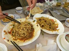 -马尔龙新疆饭店·清真(瑞景店)