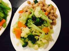 -卤煮老北京酱肉馆