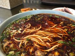 -安泊尔牛肉面(北滨河路店)