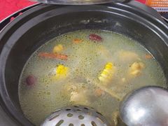 -花苑美食横琴生蚝火锅(拱北粤华路店)