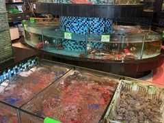 -鹏城人家海鲜酒家·23年老字号(较场尾店)