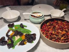 -雀蓝川菜(奥体广场店)