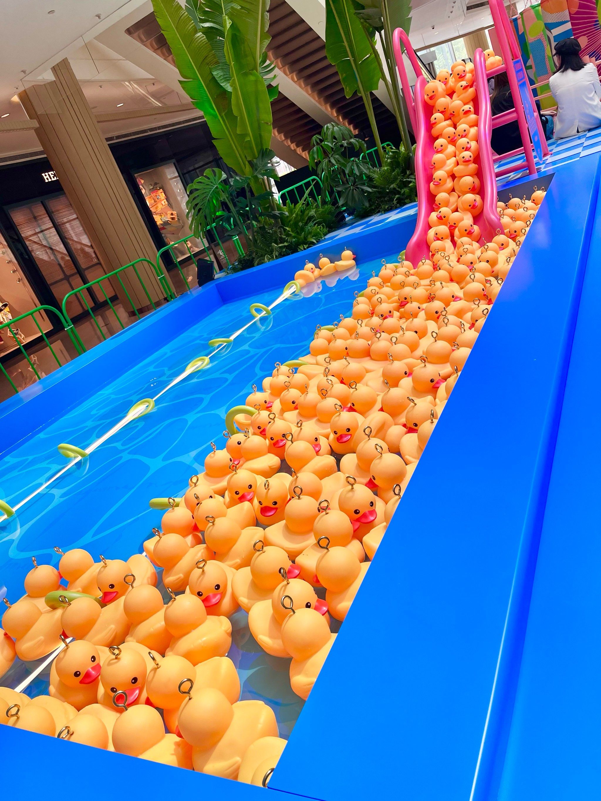 恒隆广场豪华游乐场99