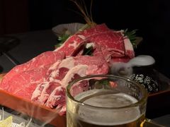 -铭牛烧肉·和牛海鲜自助(高新月牙湖店)