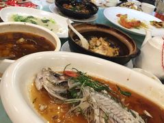 -御满江海鲜酒家(洛溪新城店)