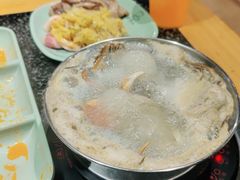 -釜御山海鲜烤肉火锅自助(新城市中心店)