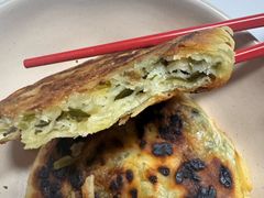 -沪上王记葱油饼(襄阳南路店)