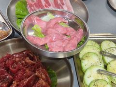 -围炉肉舍丹东海鲜烤肉·烤活鳗(步行街店)