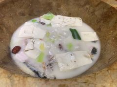-滇香肴·云南菜蒸汽石锅鱼(云南北路店)