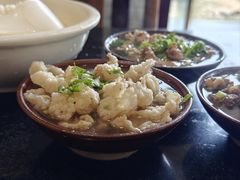 -周老三跷脚牛肉·全牛火锅(非遗传承店)