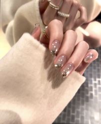 -ONE HEART 美甲美睫品牌店