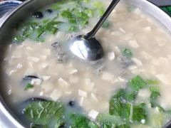 -95号酱骨·一块豆腐(展春园西路店)