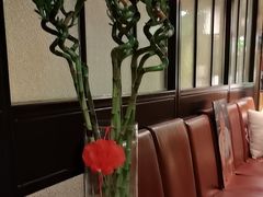 -意卡菲·欢乐聚会餐厅(华侨店)