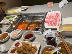 -海底捞火锅(新松江路店)