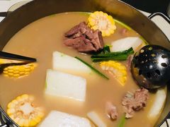 -肥仔文澳门猪骨煲(南京西路店)