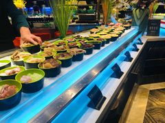 自助取餐区-V-ONE西雅图海鲜自助餐厅(仓山万达广场店)