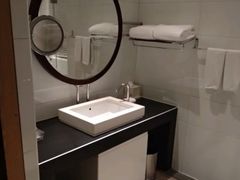 -天津津利华酒店