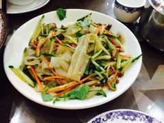 -哈尔滨风味小吃东北菜(五角场店)